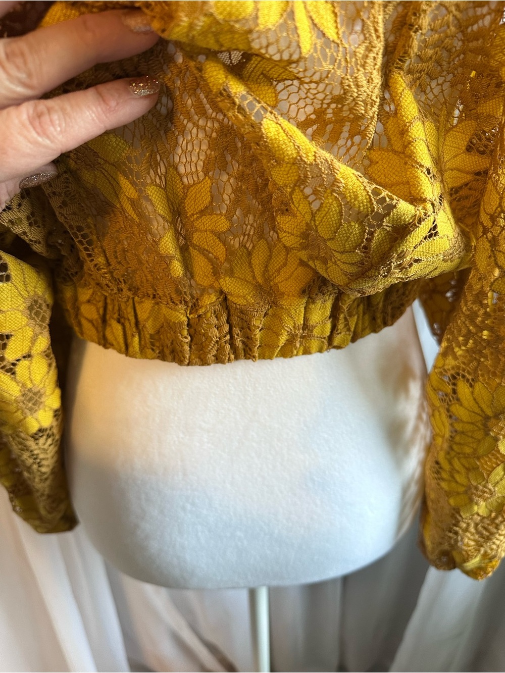 Hyfve Goldenrod Sheer Floral Cropped Lace Boho Tie-Front Top Shrug Size XS - Picture 8 of 13